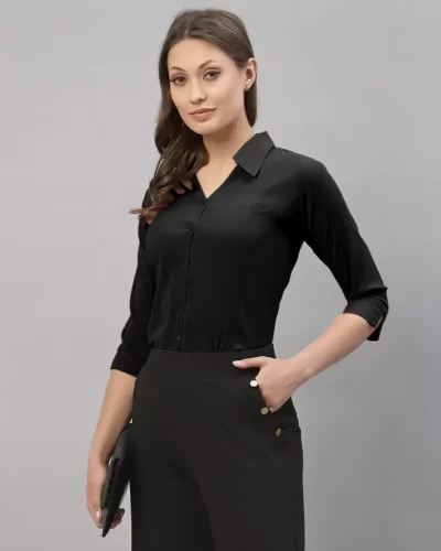 Women  Regular Fit Solid Spread Collar Casual Shirt